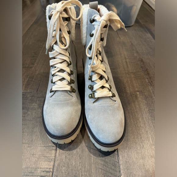 Shearling Lace Up Boot - Picture 4 of 5